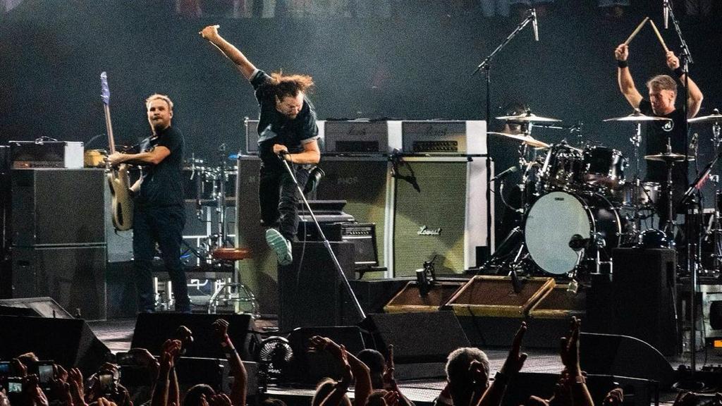 Pearl Jam 2025 Tour Rumors What's Next for the Legendary Band?