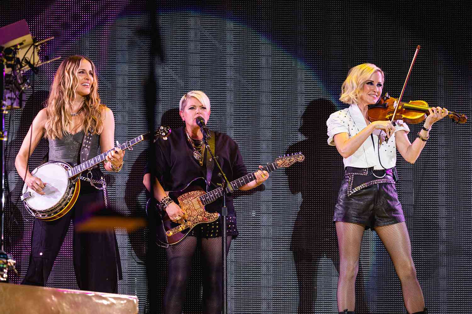 Dixie Chicks 2025 Tour A Country Music Extravaganza Awaited!